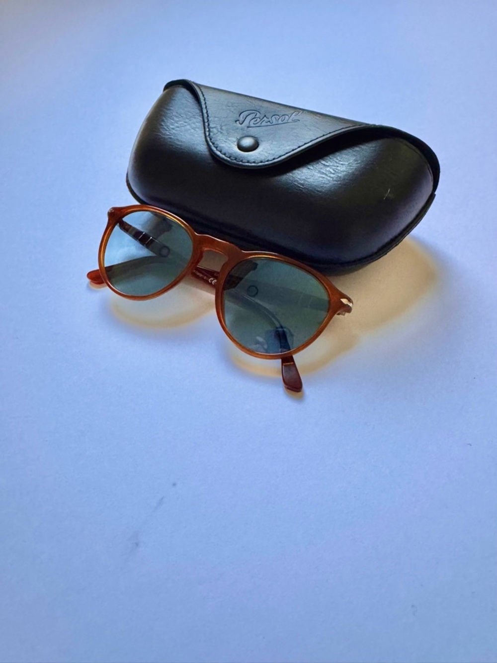 Persol Round Sunglasses Brown Translucent Frame Blue Lens w Case Box Full Set